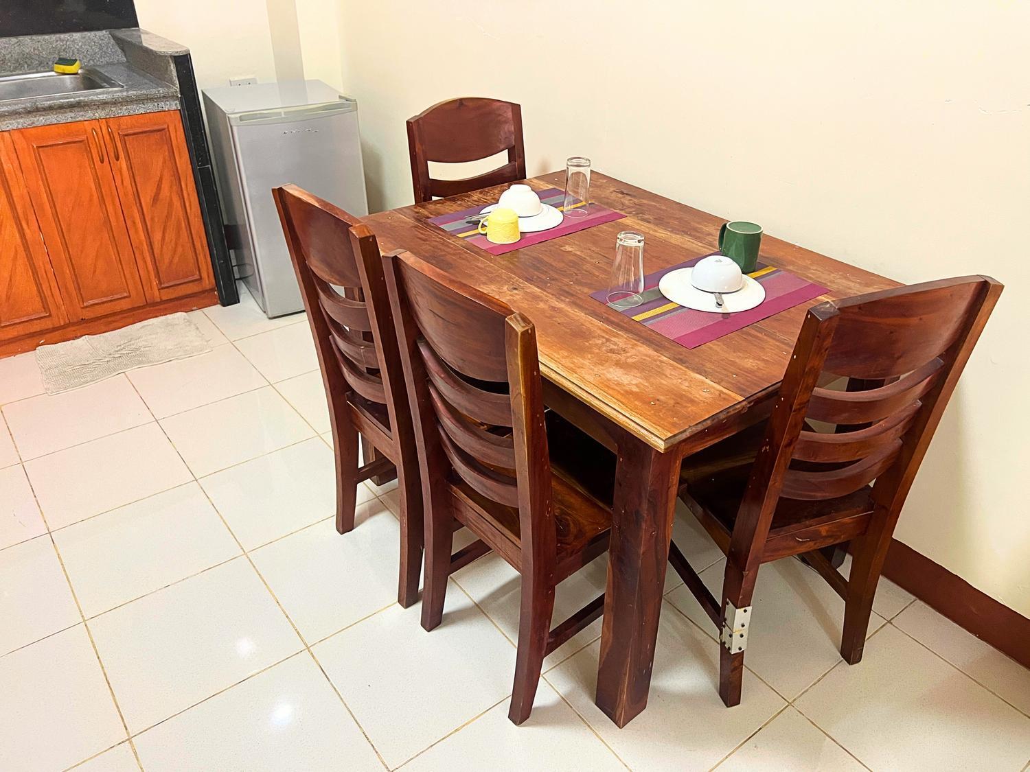 Manora Apartment Talisay  Ngoại thất bức ảnh