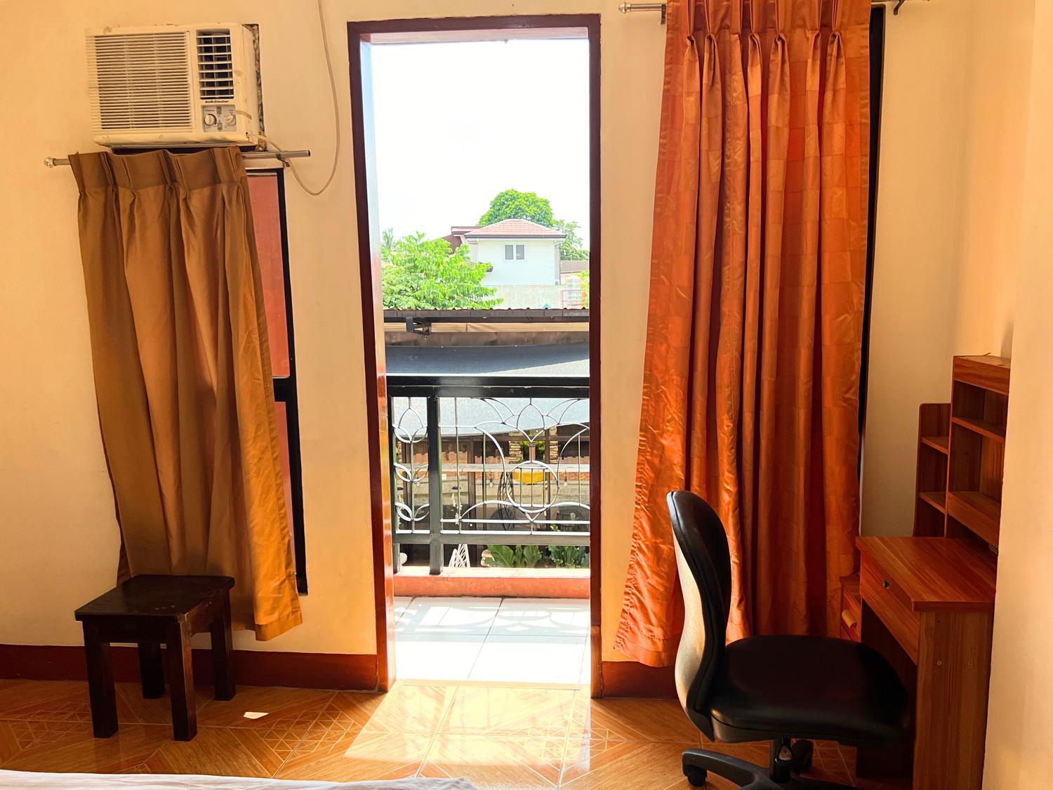 Manora Apartment Talisay  Ngoại thất bức ảnh