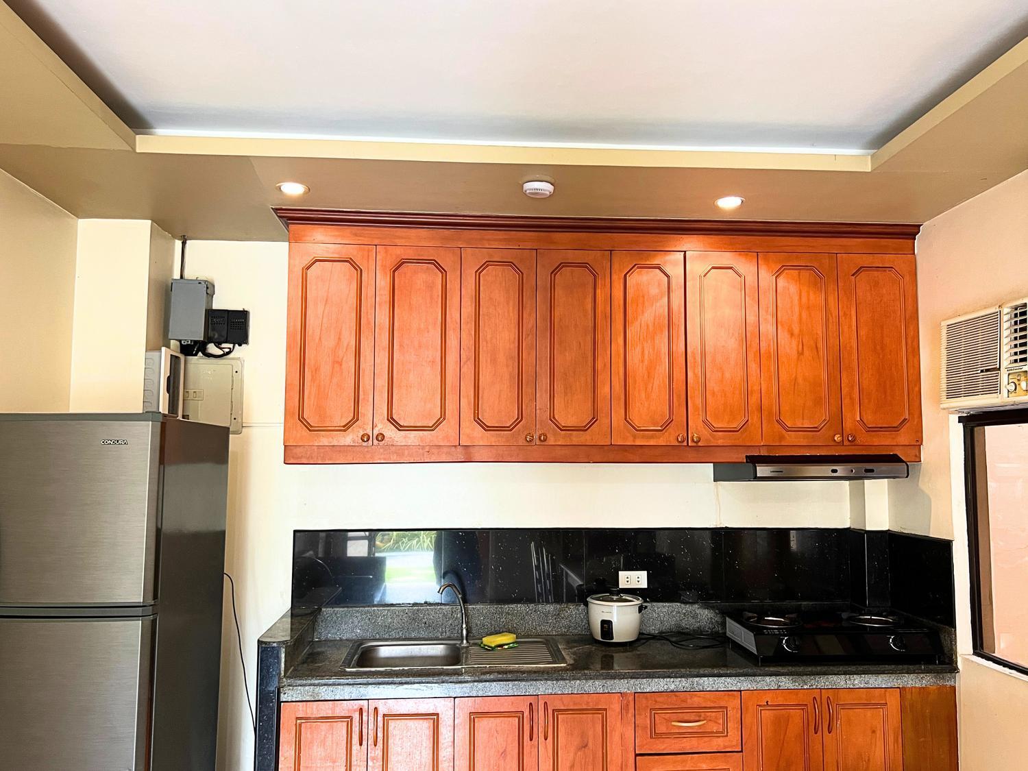Manora Apartment Talisay  Ngoại thất bức ảnh