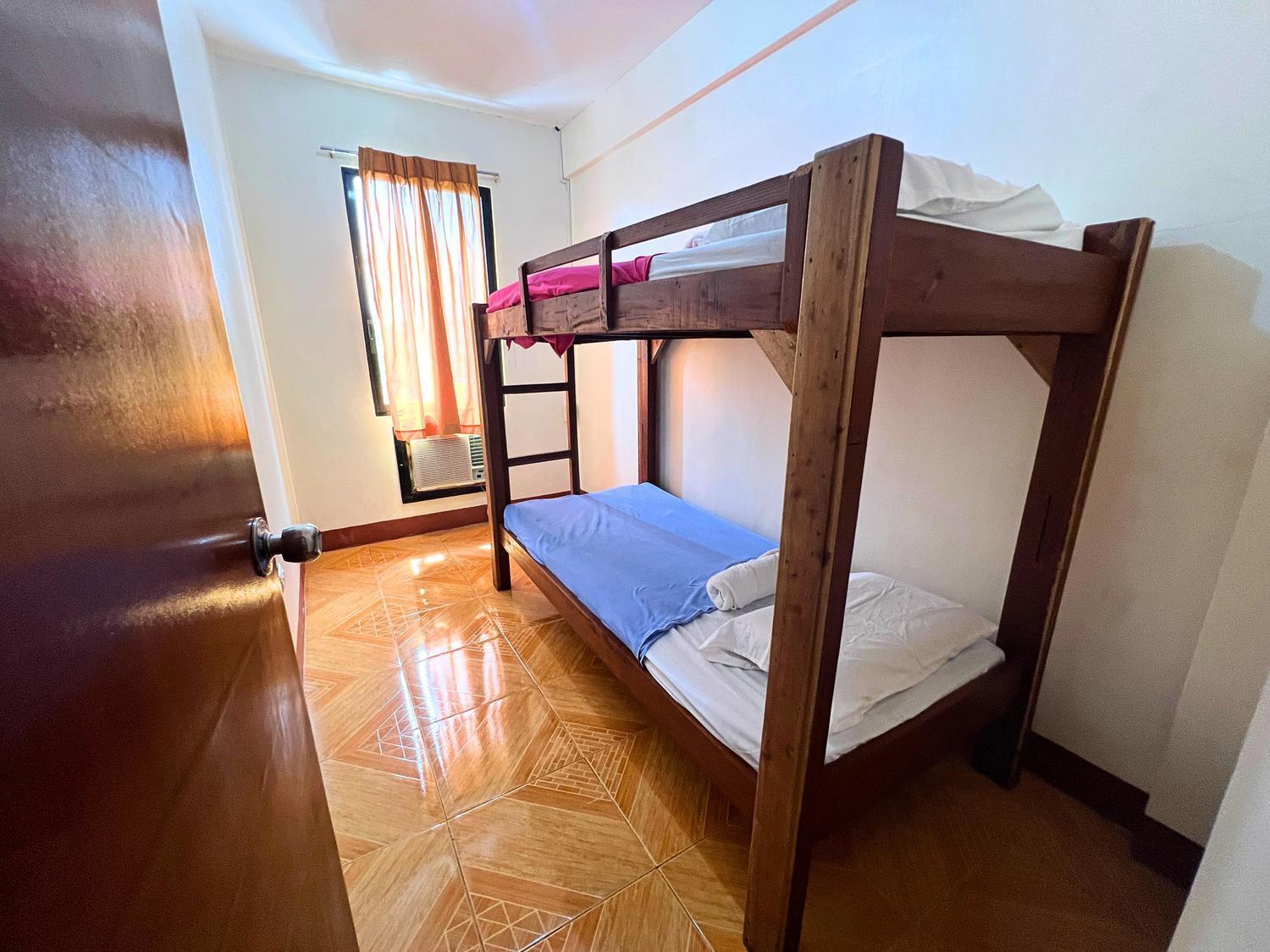 Manora Apartment Talisay  Ngoại thất bức ảnh