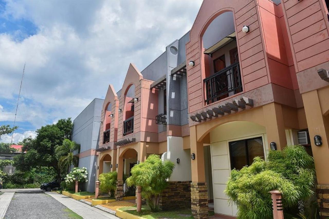 Manora Apartment Talisay  Ngoại thất bức ảnh